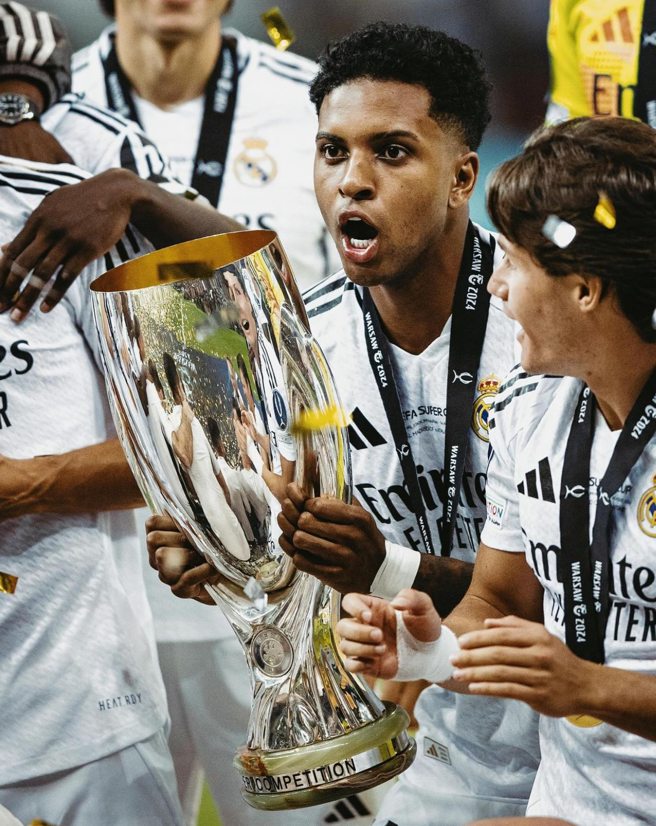 丹麦鏖战切尔西，罗德里戈打破历史纪录