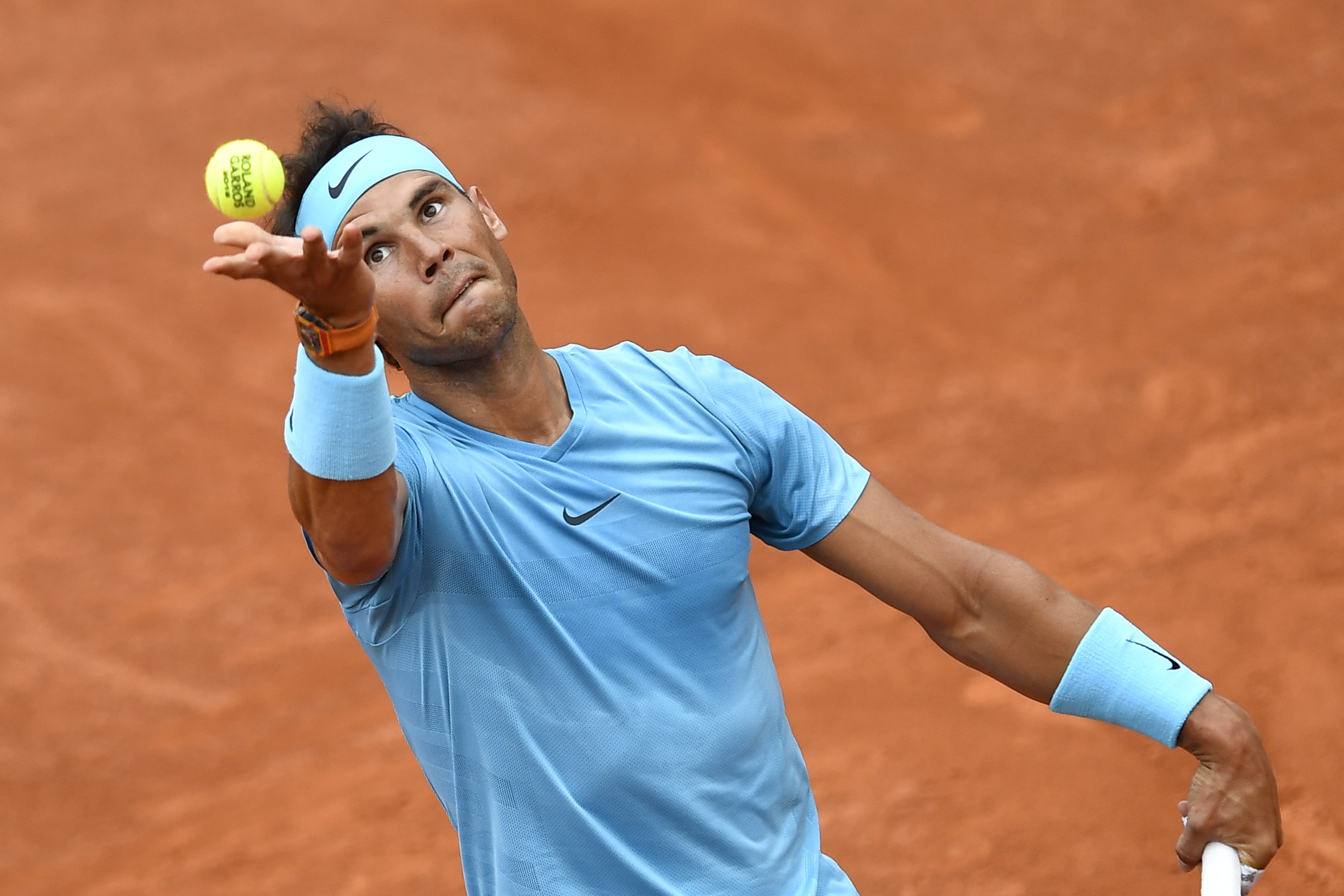 关于西班牙网球队鏖战法国网球队，纳达尔一己之力扛起全队的信息