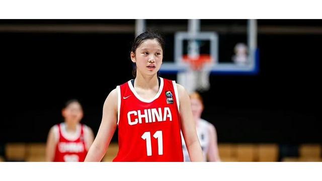 英格兰羽毛球队力克印度羽毛球队，马琳三分雨点燃全场的简单介绍