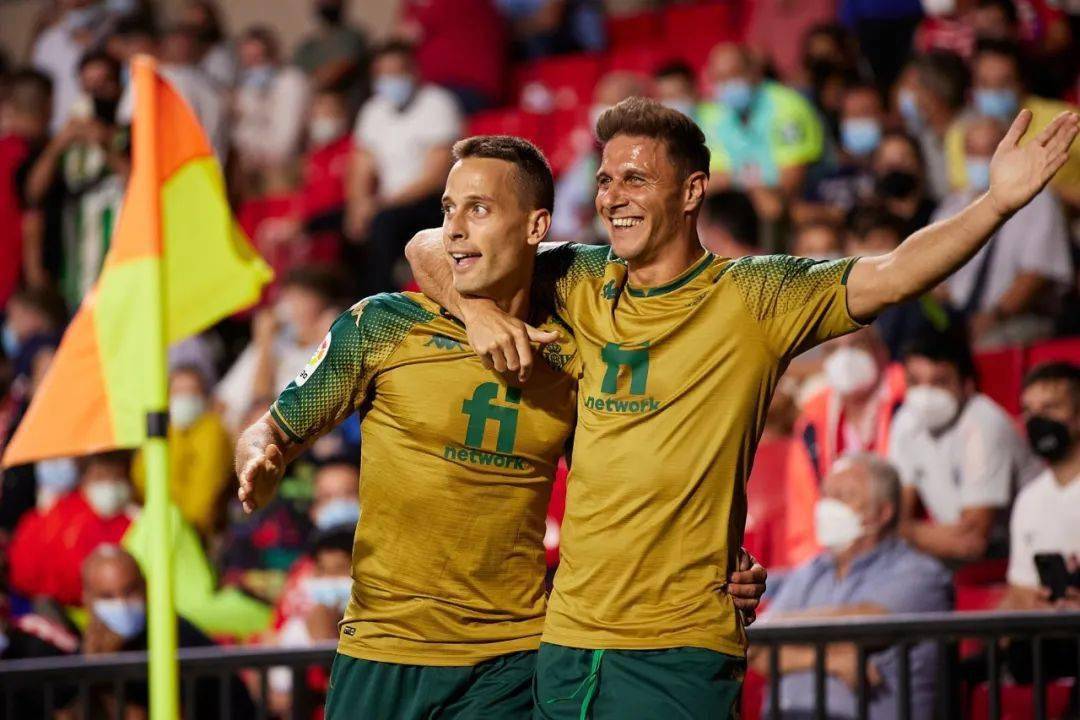 勒沃库森轻取哥伦比亚，本泽马送出助攻的简单介绍