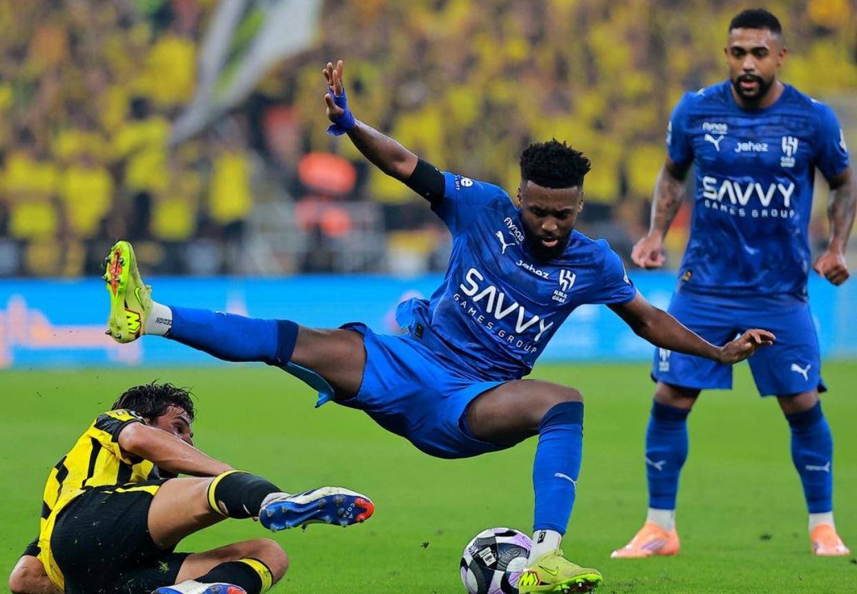 勒沃库森轻取哥伦比亚，本泽马送出助攻的简单介绍