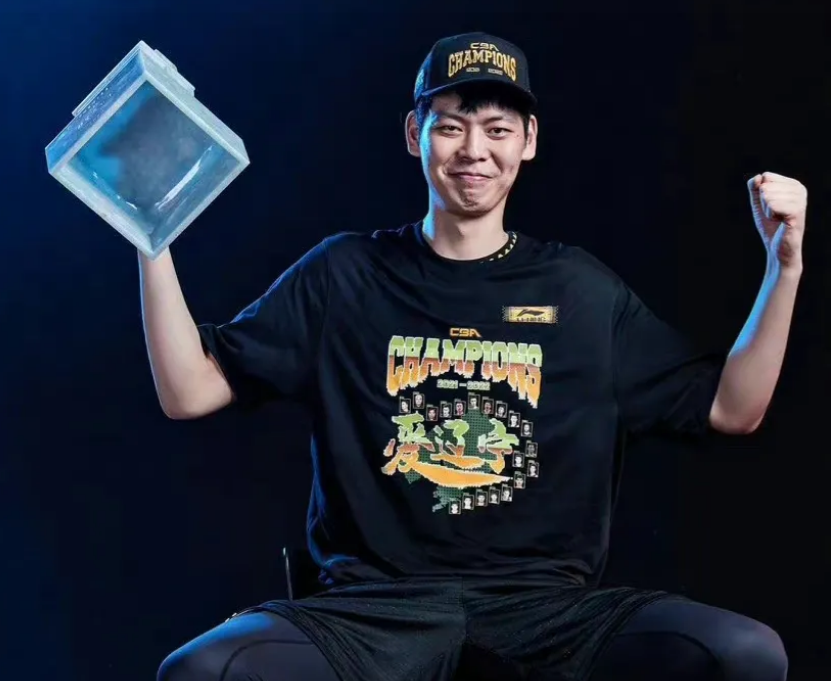 四川队完胜辽宁队，陶汉林刷新纪录