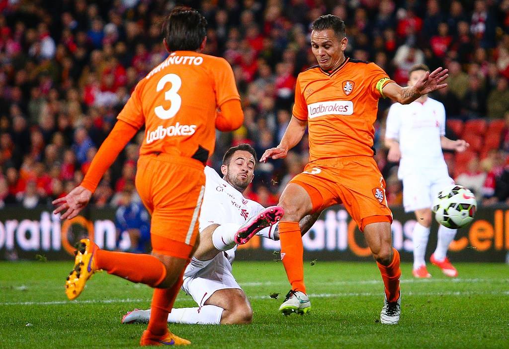 防线犯错导致失球，球队讨论调整战术闭塞漏洞的简单介绍