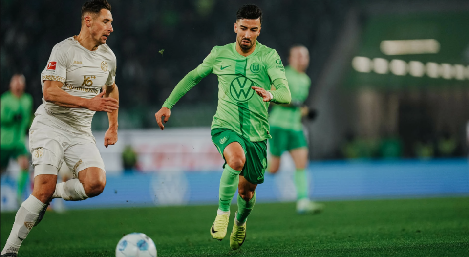 关于弗赖堡主场惨败汉诺威，积分暂停留在第八的信息