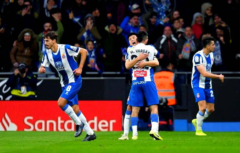 塞尔塔维戈主场击败巴伦西亚