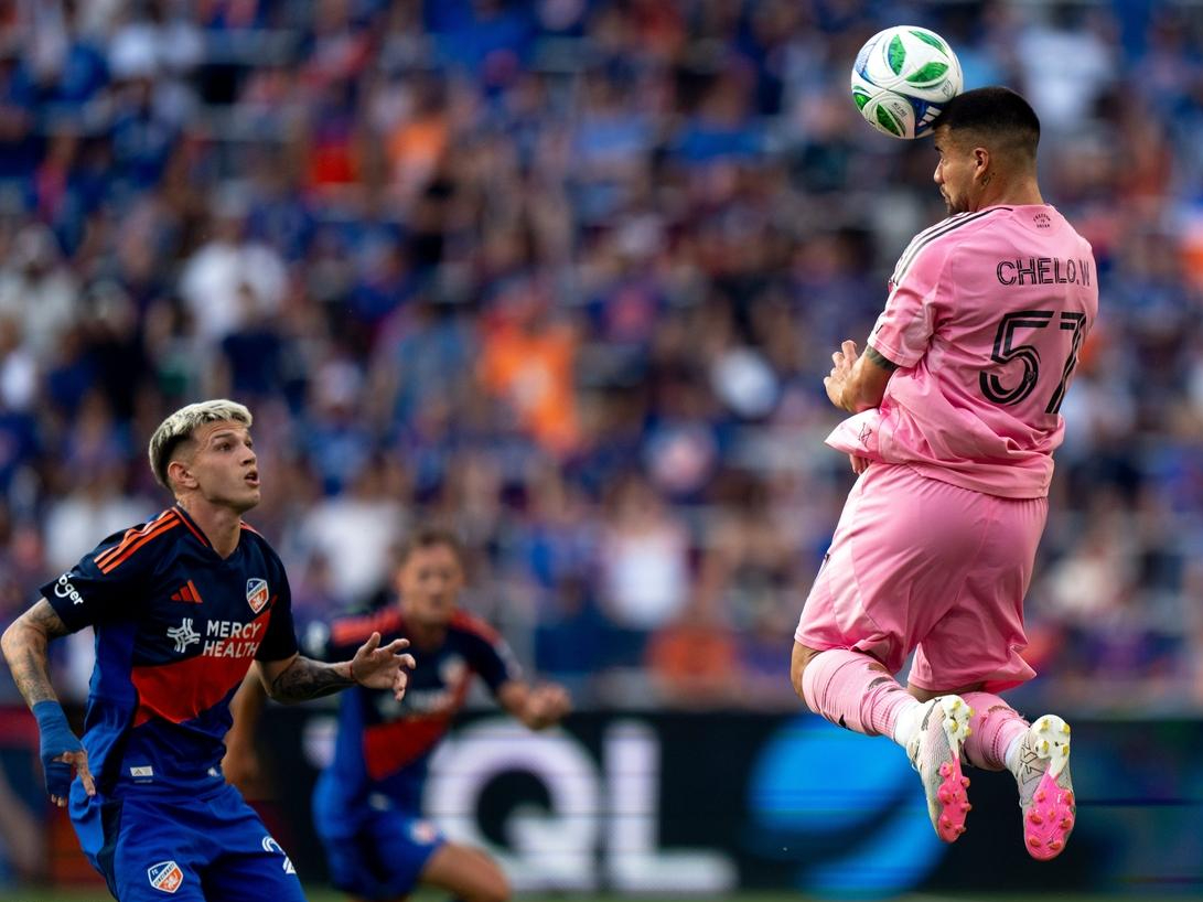 命运赛颠簸，球队跌入降级区，迎战关键战的简单介绍