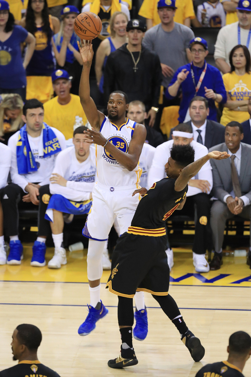 关于勇士B队绝杀凯尔特人,莫兰特送出助攻的信息 关于勇士B队绝杀凯尔特人,莫兰特送出助攻的信息