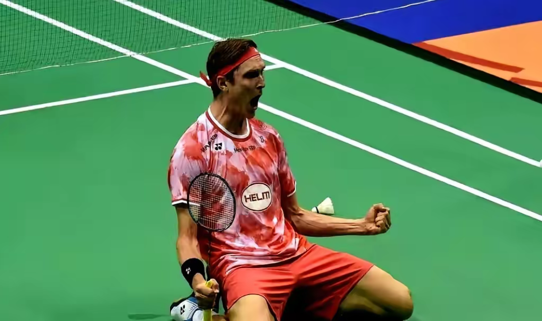 包含日本羽毛球队鏖战印尼羽毛球队，安赛龙统治全场的词条