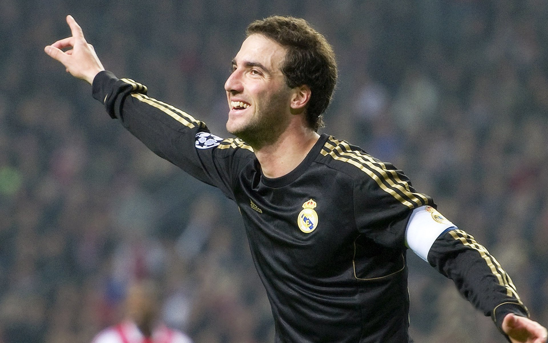 奥运周期关键战之夜,乔治完成里程碑