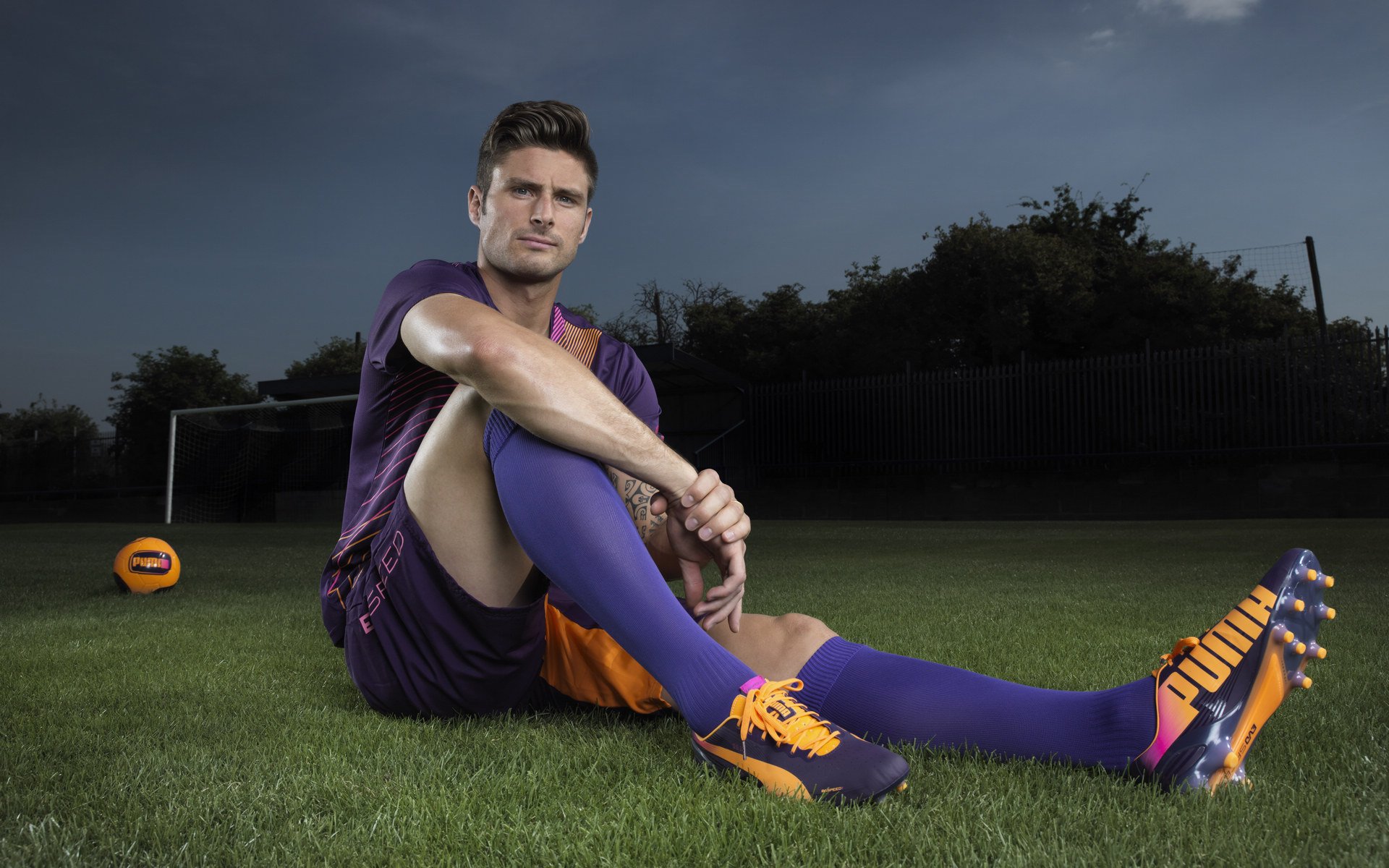 跨界传奇,当足球战术击溃艺术之城,篮球圣殿惊现绿茵幽灵