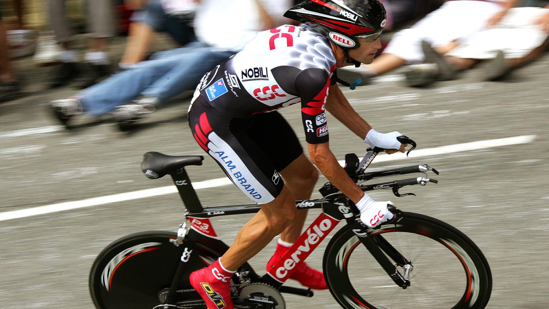 哈登式爆发与上海队战术智慧，一场压制广厦的现代篮球启示录